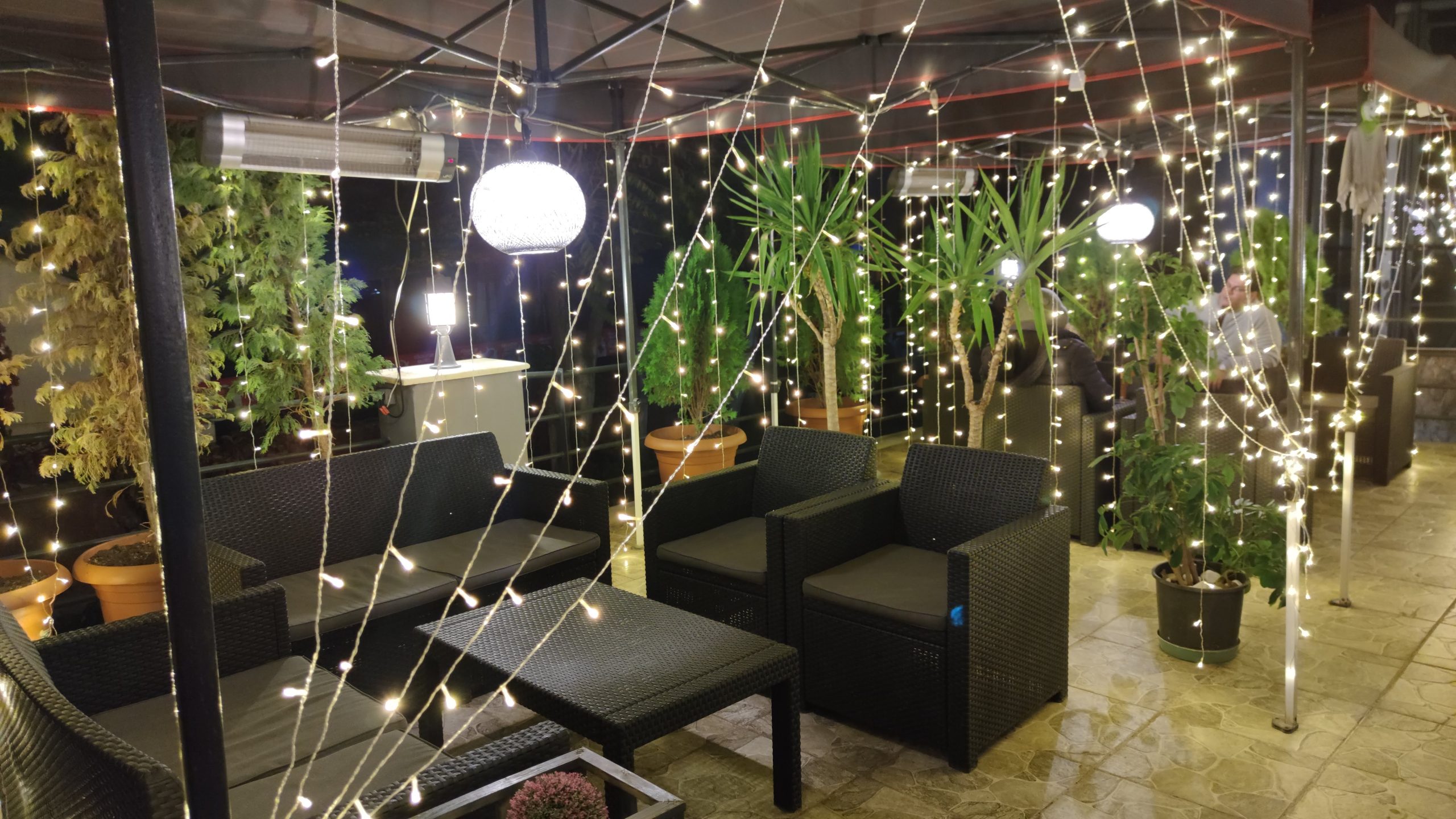 فروش مجموعه کامل (رستوران، تالار و کافی شاپ) ایرانی