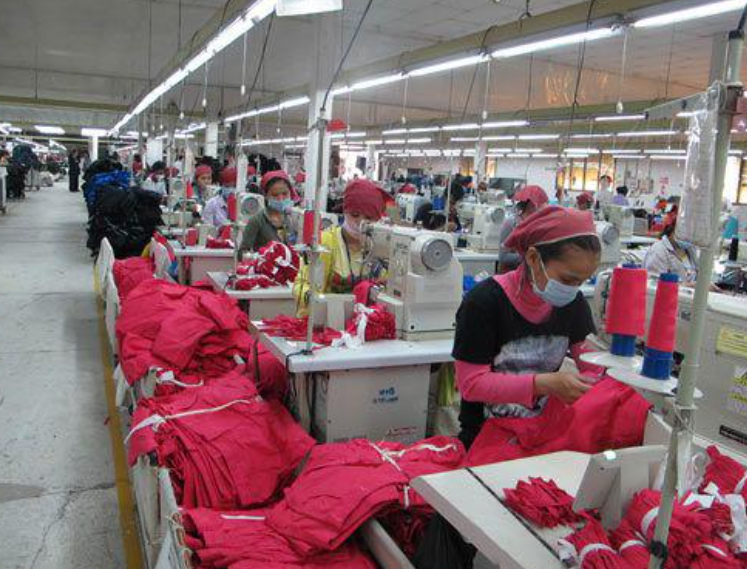 استخدام دو نفر در تکسیل در اسنیورت