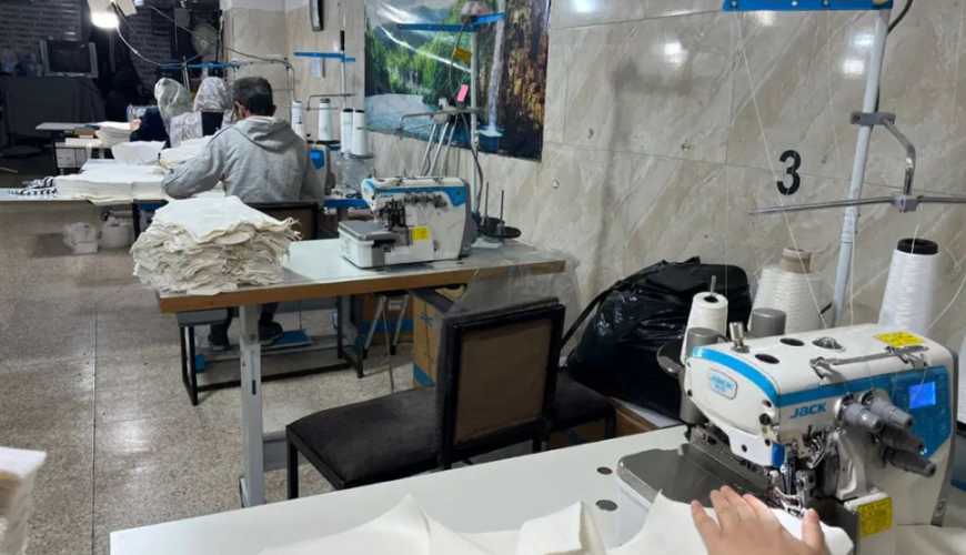 استخدام چرخ کار، نخ زن و میان دوزکار برای کار در کارخانه تولیدی تریکو