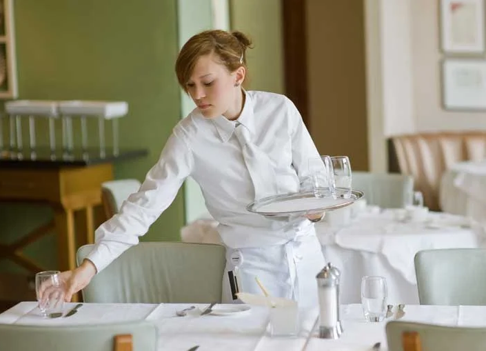 استخدام کومی برای رستوران دریایی در ترکیه