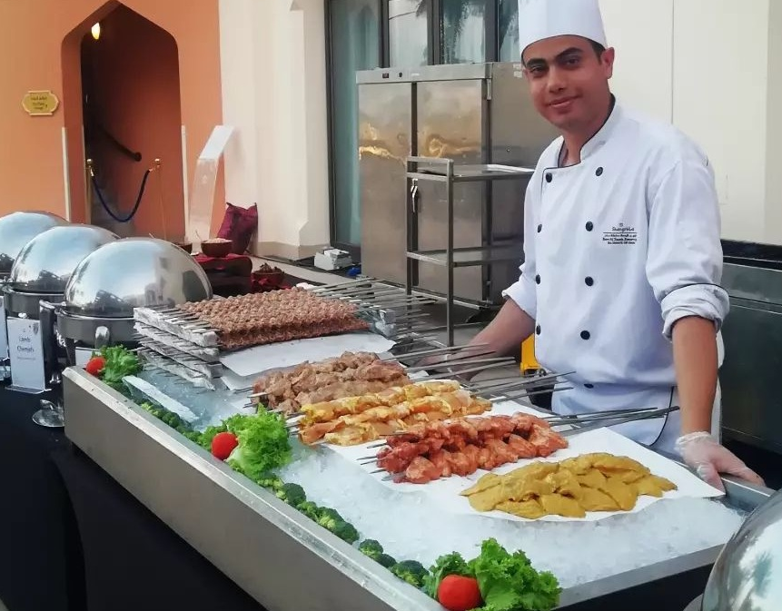 استخدام آشپز کباب زن در استانبول