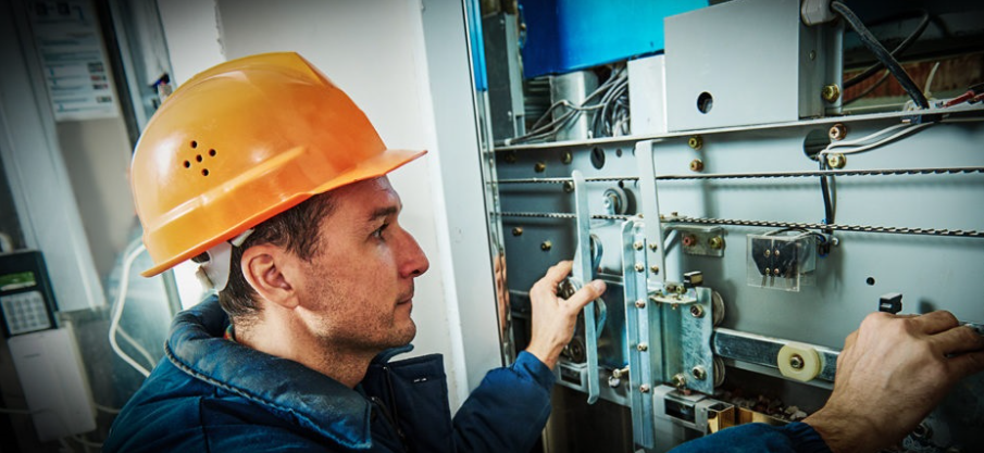 استخدام اوستا کار آسانسور در آوجیلار