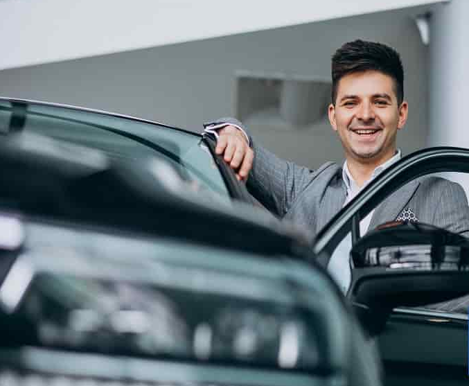 استخدام راننده آژانس و حسابدار در استانبول