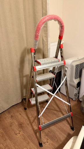 فروش نردبان فلزی