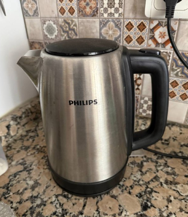 فروش کتری برقی، لوستر و مبل راحتی