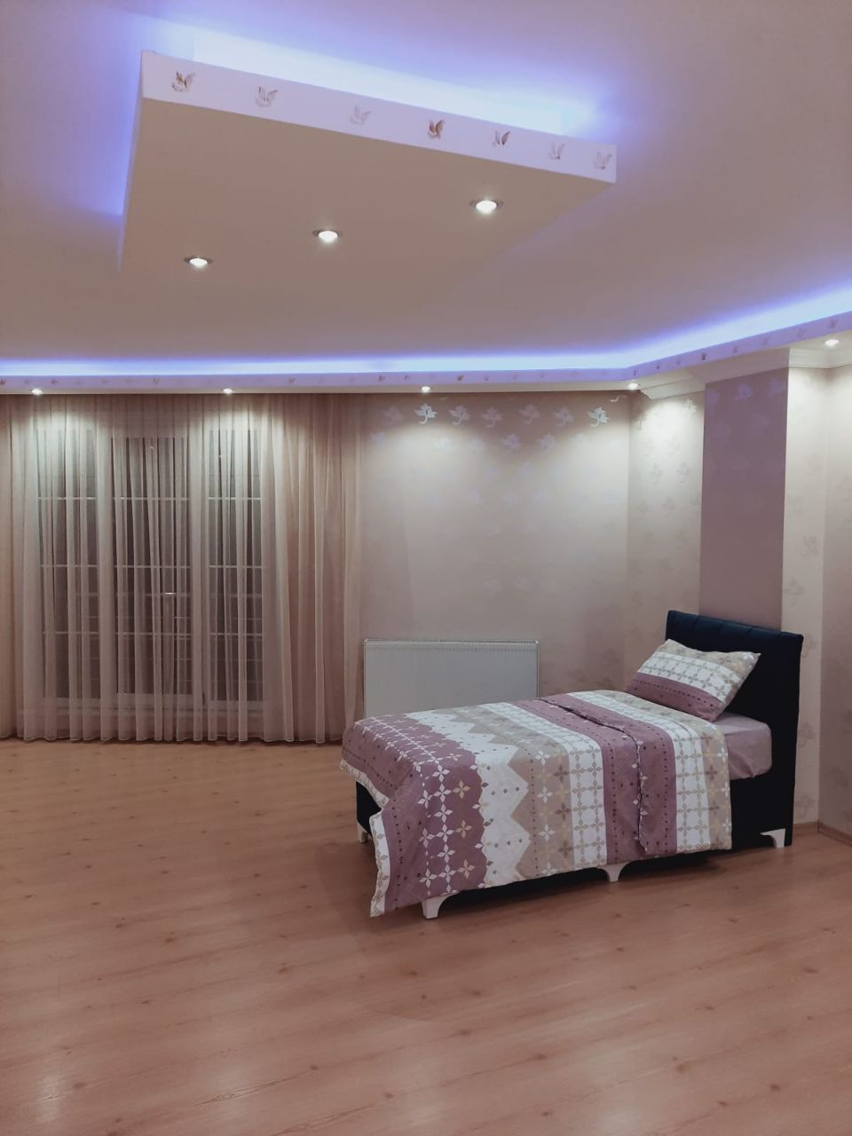 هاستل ، پانسیون