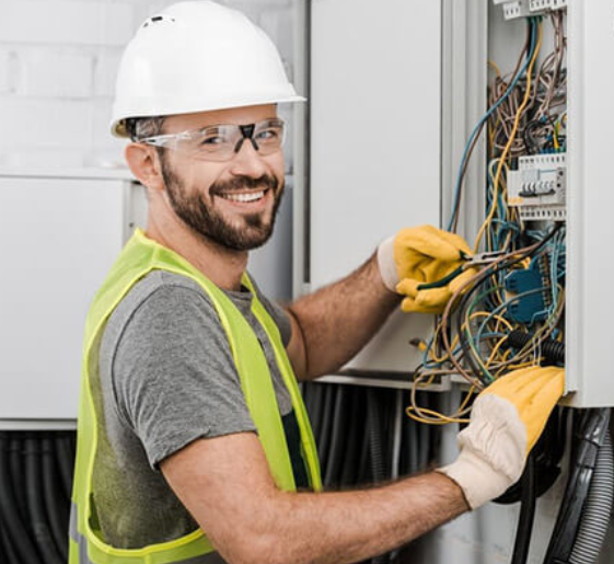 استخدام برقکار حرفه ای در ترکیه