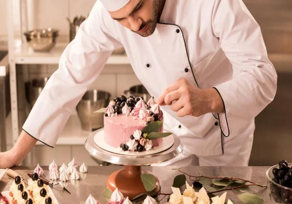 استخدام سرآشپز بخش شیرینی‌پزی در استانبول