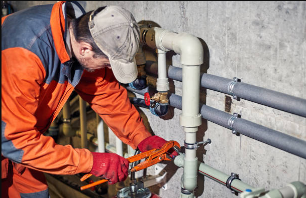 استخدام لوله کش ماهر و شاگرد در ترکیه