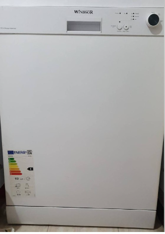 فروش فوری کلیه لوازم منزل در محله اورهان قاضی