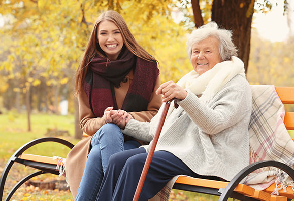 استخدام نیرو برای نگهداری از سالمند در استانبول