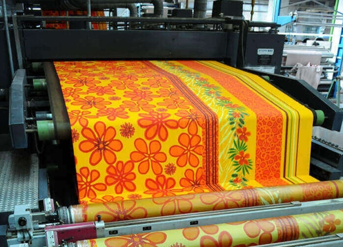 استخدام نیرو برای تولیدی پوشاک در باجیلار