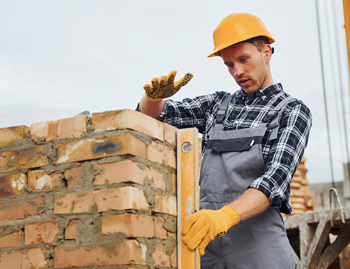 استخدام اوستا برای تعمیرات آخر پروژه در مانیسا